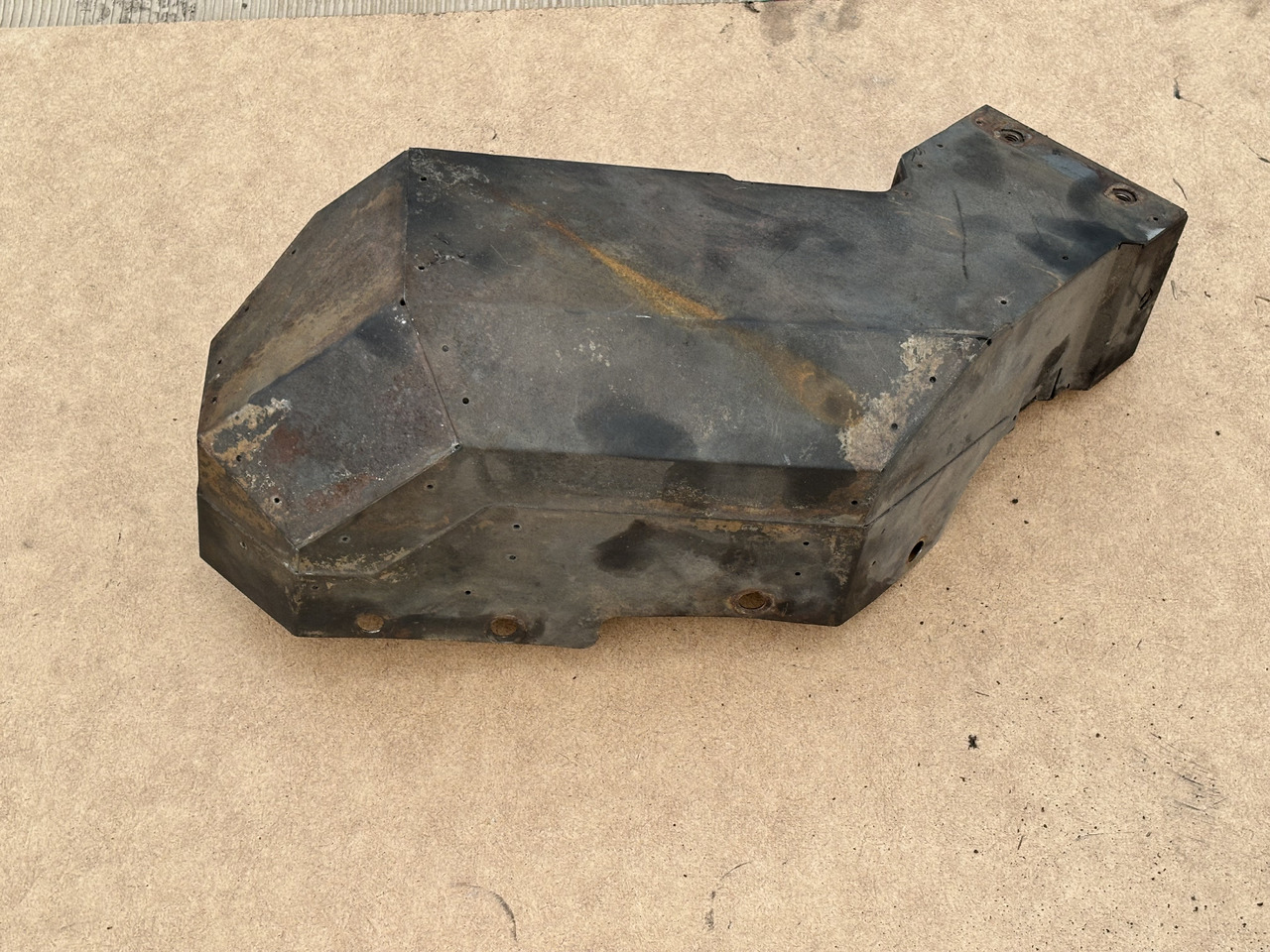 Claas Lexion 780 Osłona Obudowa Maska 00 0781 215 0 0007812150 - Капот для Зерноуборочных комбайнов: фото 1 Claas Lexion 780 Osłona Obudowa Maska 00 0781 215 0 0007812150 - Капот для Зерноуборочных комбайнов: фото 1