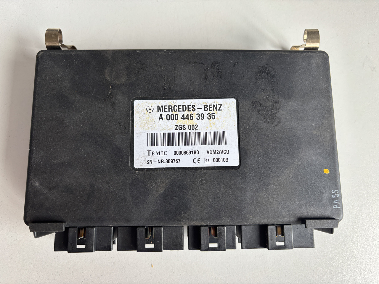 Claas Lexion Mega Jaguar - moduł sterownik silnika ECU A0004463935 - Блок управления для Сельскохозяйственной техники: фото 1 Claas Lexion Mega Jaguar - moduł sterownik silnika ECU A0004463935 - Блок управления для Сельскохозяйственной техники: фото 1