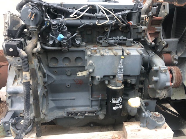 Deutz tcd 2013 L04 2V - Двигатель для Сельскохозяйственной техники: фото 2 Deutz tcd 2013 L04 2V - Двигатель для Сельскохозяйственной техники: фото 2