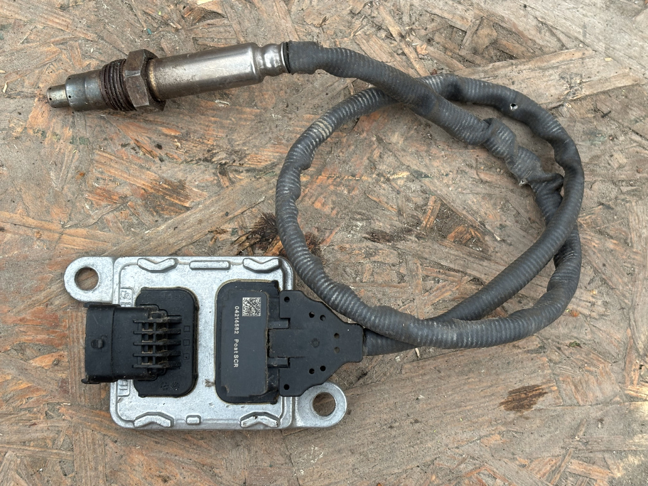 DEUTZ TCD 3.6 Komputer NOX Sensor Czujnik Oryginał 04214582 - Другая техника: фото 1 DEUTZ TCD 3.6 Komputer NOX Sensor Czujnik Oryginał 04214582 - Другая техника: фото 1