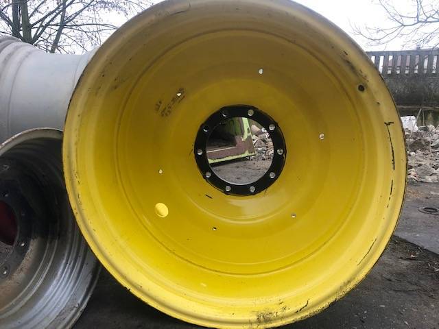Felga John Deere 23x38 - Ah201966 - Колесный диск для Сельскохозяйственной техники: фото 1 Felga John Deere 23x38 - Ah201966 - Колесный диск для Сельскохозяйственной техники: фото 1
