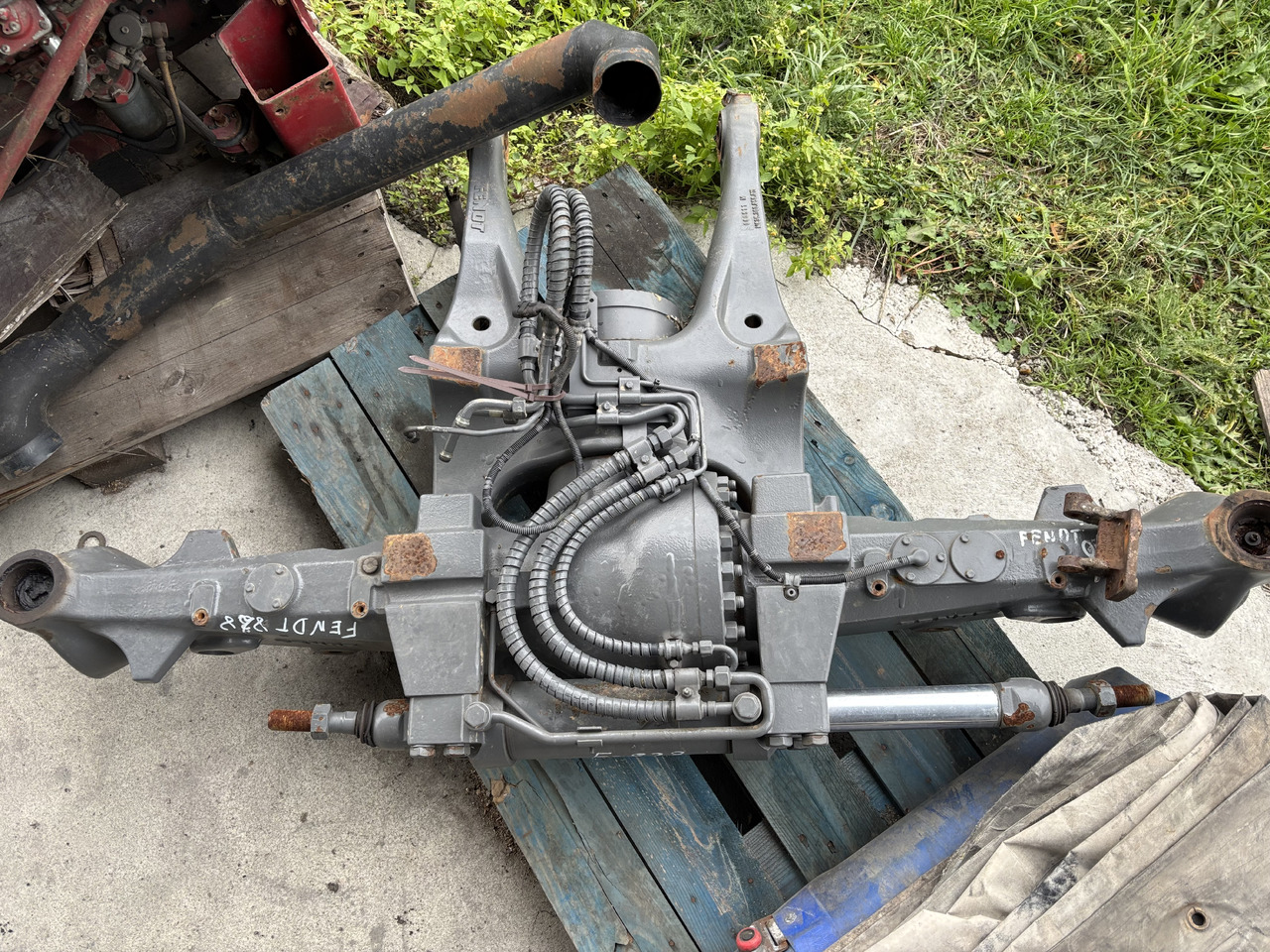 Fendt 828 Obudowa Osi Łuk Osi 755/137 F835300020180 F835300020160 E835300020012 - Задняя ось для Сельскохозяйственной техники: фото 1 Fendt 828 Obudowa Osi Łuk Osi 755/137 F835300020180 F835300020160 E835300020012 - Задняя ось для Сельскохозяйственной техники: фото 1