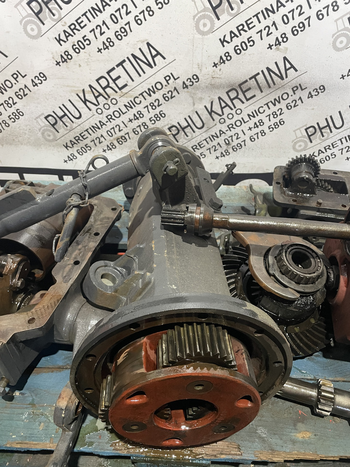 Fiat Agri 70-90, 90, 93, 94 - zwolnica - Бортовой редуктор для Сельскохозяйственной техники: фото 1 Fiat Agri 70-90, 90, 93, 94 - zwolnica - Бортовой редуктор для Сельскохозяйственной техники: фото 1