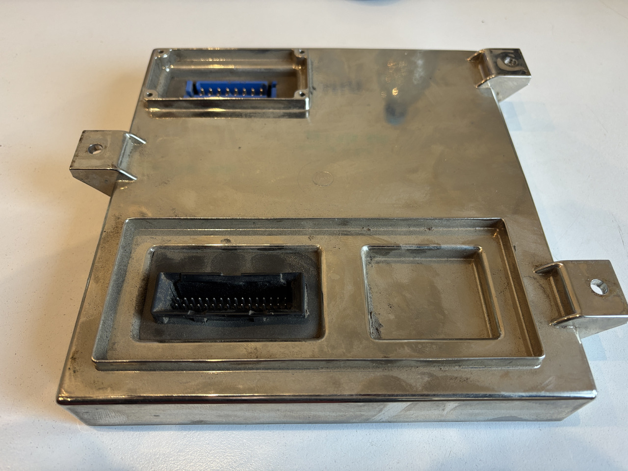 Fiat New Holland G170 G190 G210 G240 - sterownik silnika ECU 86512103 86013117 86025963 - Блок управления для Сельскохозяйственной техники: фото 4 Fiat New Holland G170 G190 G210 G240 - sterownik silnika ECU 86512103 86013117 86025963 - Блок управления для Сельскохозяйственной техники: фото 4