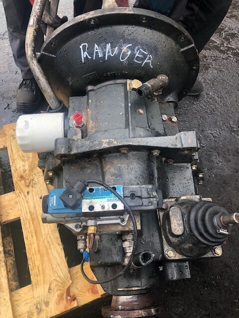 International Transmission 460 164 - Трансмиссия для Сельскохозяйственной техники: фото 1 International Transmission 460 164 - Трансмиссия для Сельскохозяйственной техники: фото 1