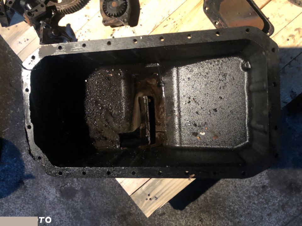 Iveco F4CE04 - Miska Olejowa 504043550 - Масляный поддон для Сельскохозяйственной техники: фото 1 Iveco F4CE04 - Miska Olejowa 504043550 - Масляный поддон для Сельскохозяйственной техники: фото 1