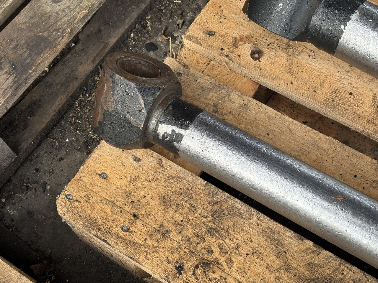 JCB 527-58 52758 527 58 Siłownik Wychyłu Łyżki - Гидравлический цилиндр для Телескопических погрузчиков: фото 4 JCB 527-58 52758 527 58 Siłownik Wychyłu Łyżki - Гидравлический цилиндр для Телескопических погрузчиков: фото 4