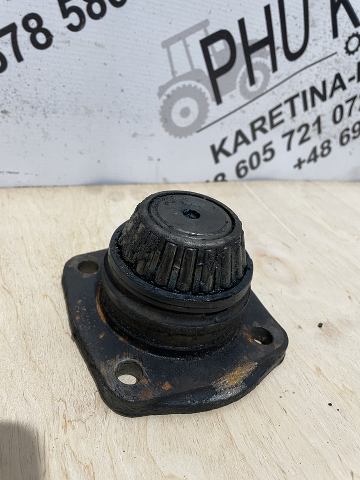 JCB 531-70 540-70 530-70 - mocowanie zwrotnicy zwrotnica 458/20061 - Поворотный кулак для Сельскохозяйственной техники: фото 2 JCB 531-70 540-70 530-70 - mocowanie zwrotnicy zwrotnica 458/20061 - Поворотный кулак для Сельскохозяйственной техники: фото 2