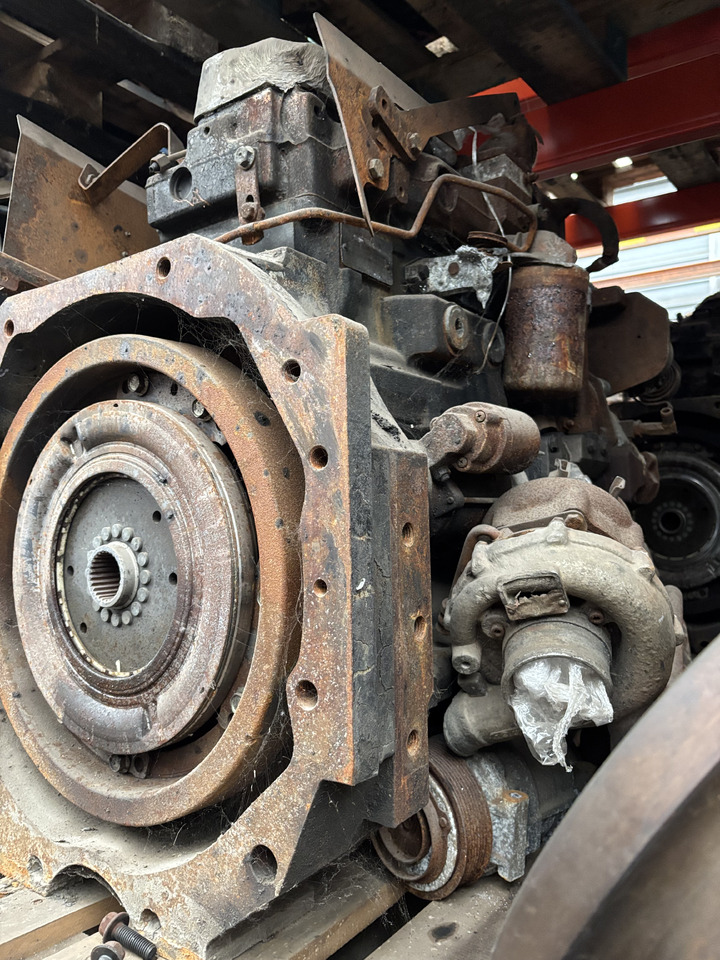 John Deere 4,5 litra Claas Arion 530 SILNIK CZĘŚCI - Двигатель и запчасти для Сельскохозяйственной техники: фото 2 John Deere 4,5 litra Claas Arion 530 SILNIK CZĘŚCI - Двигатель и запчасти для Сельскохозяйственной техники: фото 2