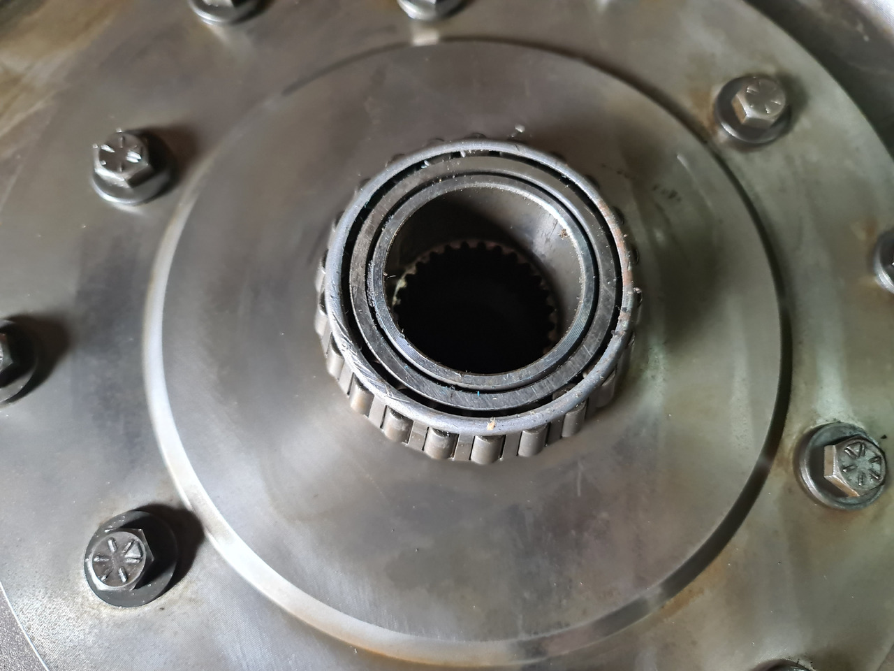 John Deere 4650, 4850 Bęben Sprzęgła WOM Sprzęgło Bieg R70932 AR95409 R71231 - Сцепление и запчасти для Сельскохозяйственной техники: фото 5 John Deere 4650, 4850 Bęben Sprzęgła WOM Sprzęgło Bieg R70932 AR95409 R71231 - Сцепление и запчасти для Сельскохозяйственной техники: фото 5