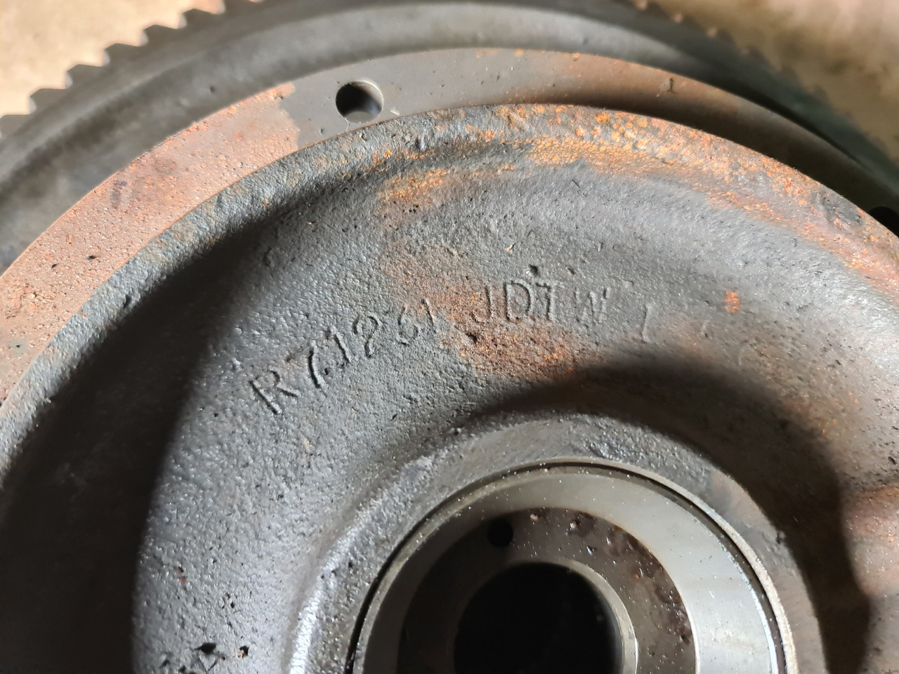 John Deere 4650, 4850 Bęben Sprzęgła WOM Sprzęgło Bieg R70932 AR95409 R71231 - Сцепление и запчасти для Сельскохозяйственной техники: фото 2 John Deere 4650, 4850 Bęben Sprzęgła WOM Sprzęgło Bieg R70932 AR95409 R71231 - Сцепление и запчасти для Сельскохозяйственной техники: фото 2