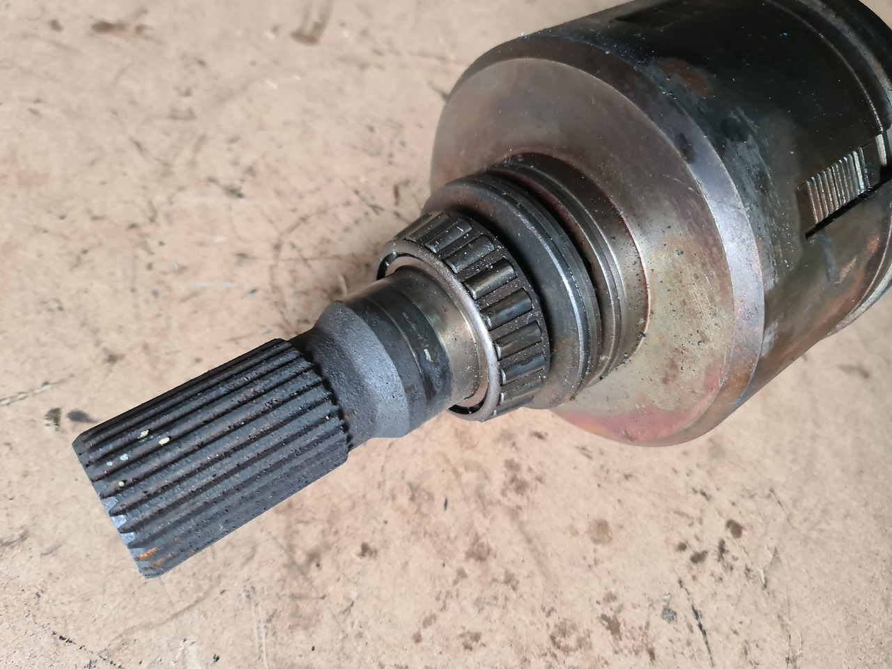 John Deere 4650 4850 Kosz Sprzęgła RE38834 RE12533 RE13950 RE19698 - Сцепление и запчасти для Сельскохозяйственной техники: фото 2 John Deere 4650 4850 Kosz Sprzęgła RE38834 RE12533 RE13950 RE19698 - Сцепление и запчасти для Сельскохозяйственной техники: фото 2