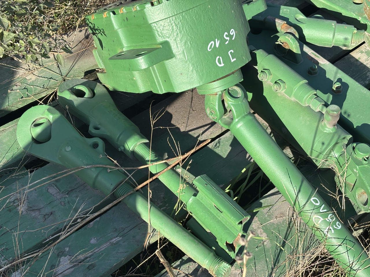 John Deere 6510 Przedni WOM L114345 L114340 L115648 - Коробка передач и запчасти для Сельскохозяйственной техники: фото 2 John Deere 6510 Przedni WOM L114345 L114340 L115648 - Коробка передач и запчасти для Сельскохозяйственной техники: фото 2