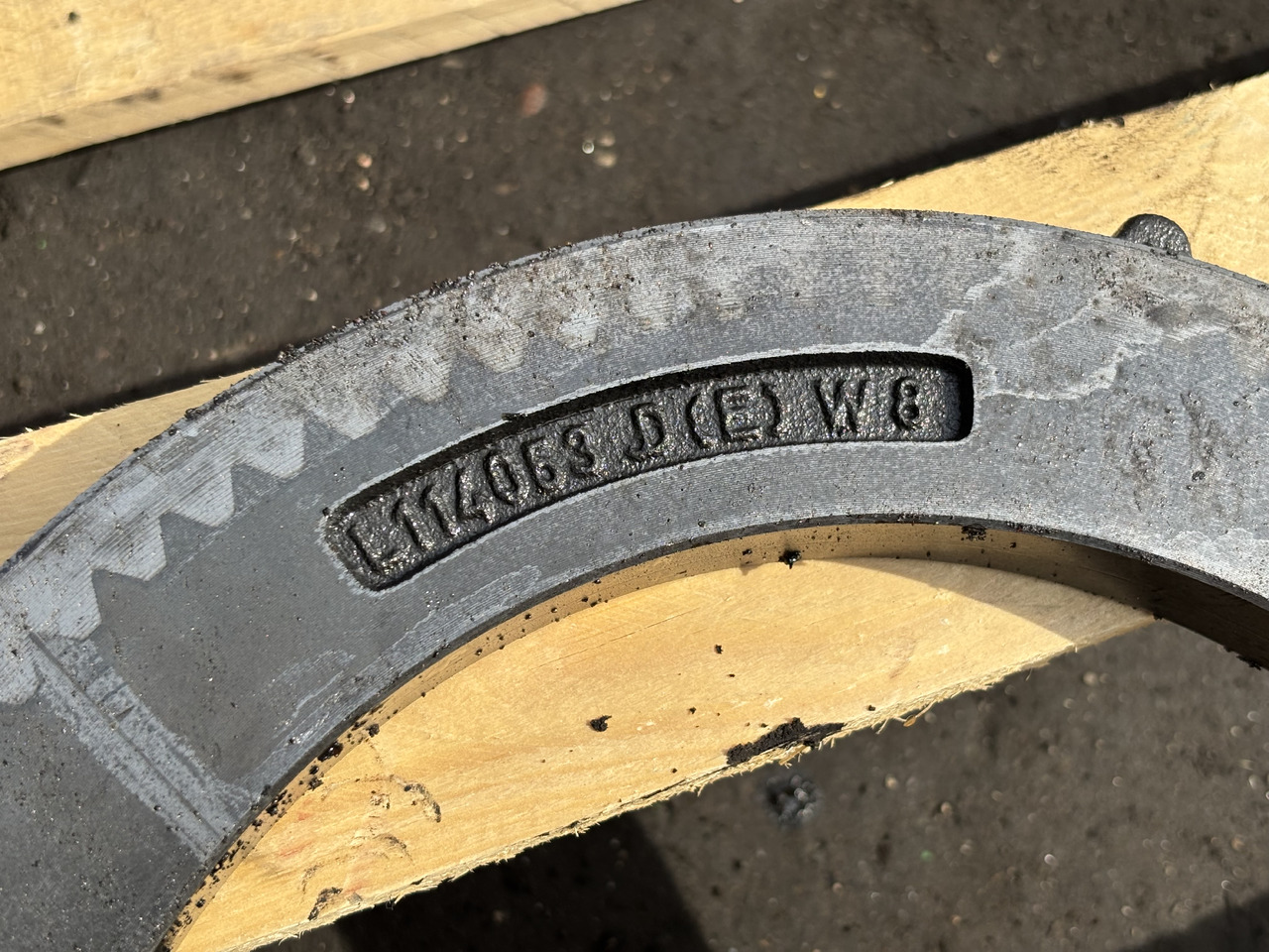 John Deere 6630 Tarcza Płytka Hamulcowa L114053 - Тормозной диск для Сельскохозяйственной техники: фото 2 John Deere 6630 Tarcza Płytka Hamulcowa L114053 - Тормозной диск для Сельскохозяйственной техники: фото 2