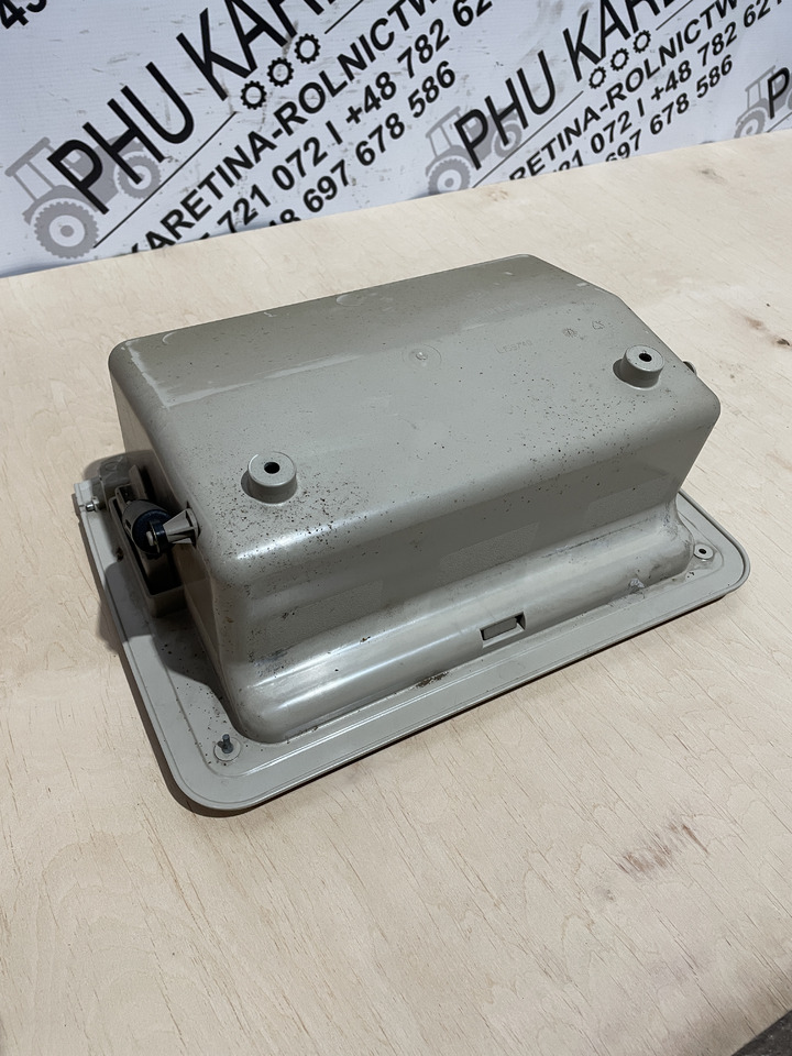 John Deere 6920S - schowek L153749 - Кабина и интерьер для Сельскохозяйственной техники: фото 5 John Deere 6920S - schowek L153749 - Кабина и интерьер для Сельскохозяйственной техники: фото 5