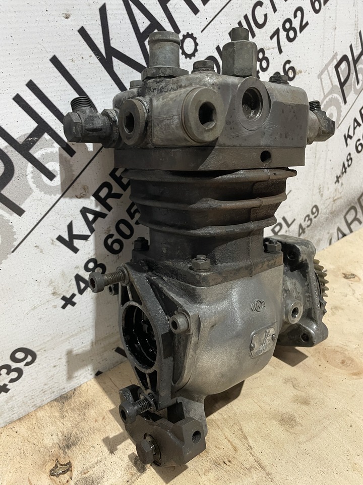 MAN Fendt - kompresor powietrza spręźarka Knorr LK3826 F926880010010 51.54101-9231 - Пневмокомпрессор для Сельскохозяйственной техники: фото 2 MAN Fendt - kompresor powietrza spręźarka Knorr LK3826 F926880010010 51.54101-9231 - Пневмокомпрессор для Сельскохозяйственной техники: фото 2