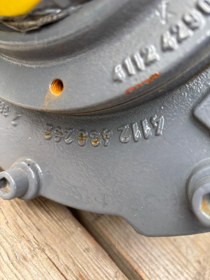 MT-L 3015-II Dyfer Dyferencjał Mechanizm Różnicowy Atak Wał CZĘŚCI - Дифференциал для Сельскохозяйственной техники: фото 5 MT-L 3015-II Dyfer Dyferencjał Mechanizm Różnicowy Atak Wał CZĘŚCI - Дифференциал для Сельскохозяйственной техники: фото 5