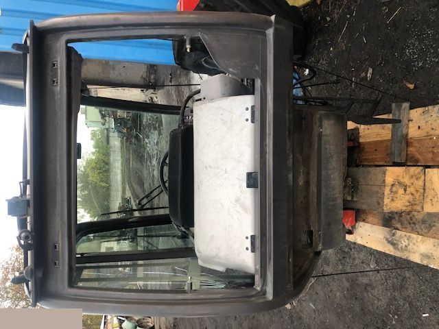 Manitou - Kabina - Кабина для Сельскохозяйственной техники: фото 2 Manitou - Kabina - Кабина для Сельскохозяйственной техники: фото 2