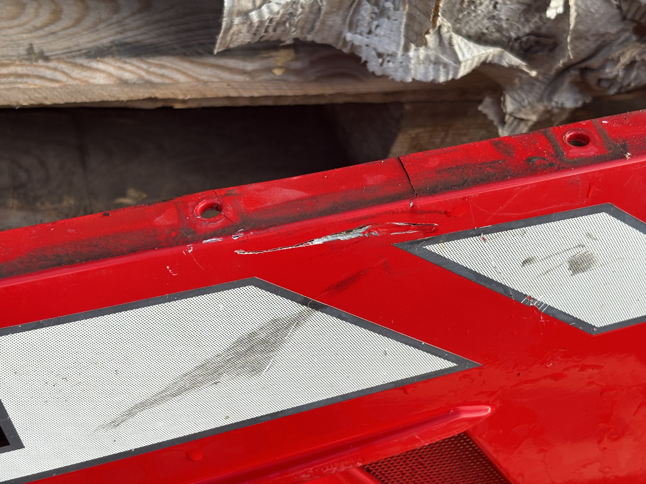 Massey Ferguson 5613 Obudowa Silnika Boczna Prawa - Кузов и экстерьер для Сельскохозяйственной техники: фото 4 Massey Ferguson 5613 Obudowa Silnika Boczna Prawa - Кузов и экстерьер для Сельскохозяйственной техники: фото 4