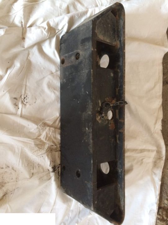 Massey Ferguson Zaczep Przedni Wspornik Balastu Obciąźników - Рама/ Шасси для Сельскохозяйственной техники: фото 1 Massey Ferguson Zaczep Przedni Wspornik Balastu Obciąźników - Рама/ Шасси для Сельскохозяйственной техники: фото 1