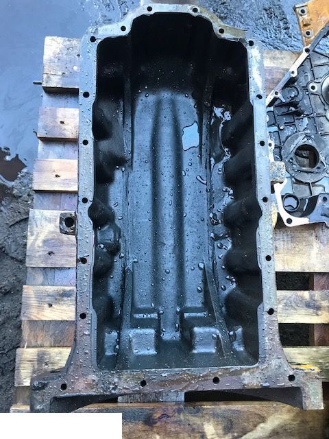 Miska Olejowa JCB - Silniki AR i AK Symbol: 02/201095 - Масляный поддон для Сельскохозяйственной техники: фото 1 Miska Olejowa JCB - Silniki AR i AK Symbol: 02/201095 - Масляный поддон для Сельскохозяйственной техники: фото 1