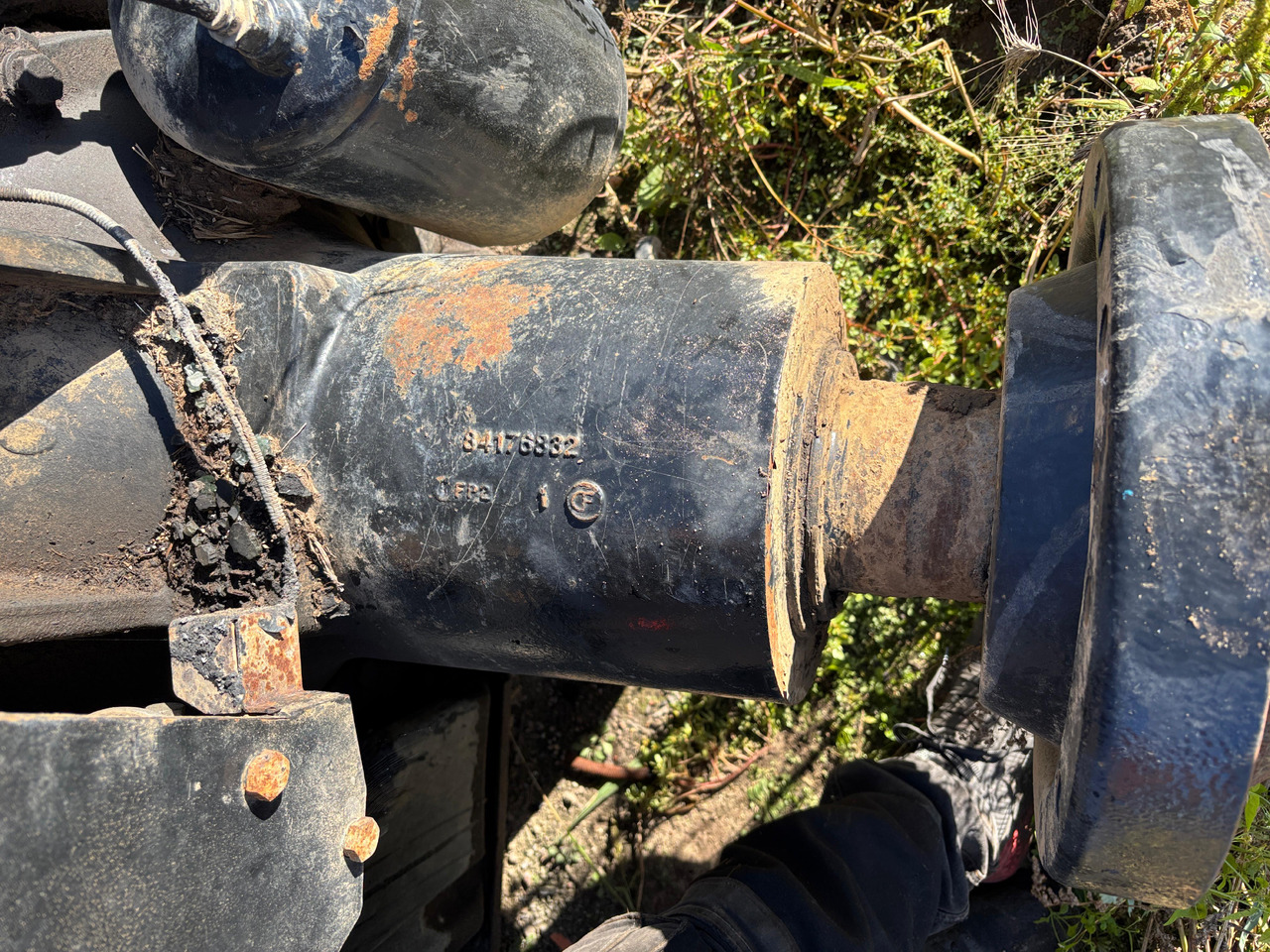 NEW HOLLAND T8.390 Zwrotnica Lewa Tył Obudowa Mechanizm Różnicowy 84176832 - Поворотный кулак для Сельскохозяйственной техники: фото 1 NEW HOLLAND T8.390 Zwrotnica Lewa Tył Obudowa Mechanizm Różnicowy 84176832 - Поворотный кулак для Сельскохозяйственной техники: фото 1