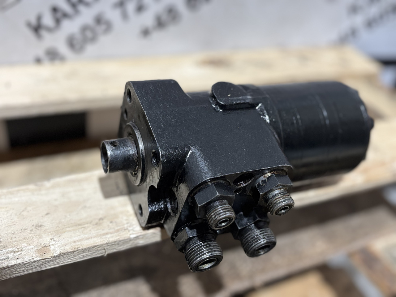 New Holland Orbitrol T6070 T6080 T6090 T7060 T7070 CASE Puma 47136607 - Насос гидроусилителя для Сельскохозяйственной техники: фото 4 New Holland Orbitrol T6070 T6080 T6090 T7060 T7070 CASE Puma 47136607 - Насос гидроусилителя для Сельскохозяйственной техники: фото 4