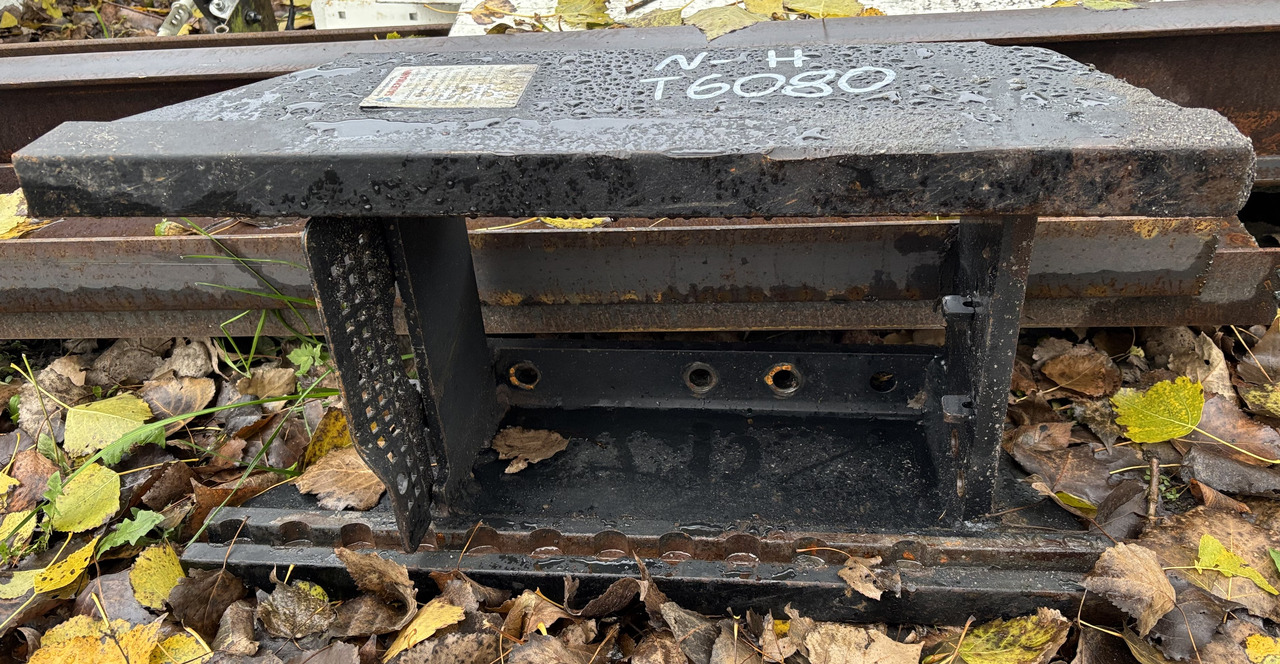 New Holland T6080 Rama Zaczepu Szyna Sauermann HS 78-NH HS 780-NH - Кузов и экстерьер для Сельскохозяйственной техники: фото 1 New Holland T6080 Rama Zaczepu Szyna Sauermann HS 78-NH HS 780-NH - Кузов и экстерьер для Сельскохозяйственной техники: фото 1