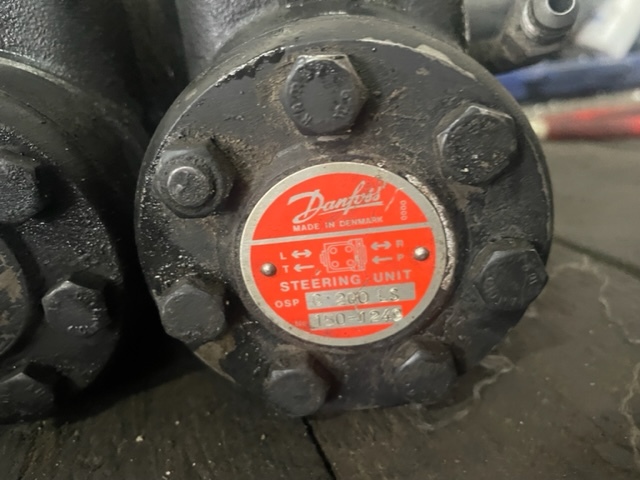 Orbitrol Massey Ferguson - Рулевое управление для Грузовиков: фото 4 Orbitrol Massey Ferguson - Рулевое управление для Грузовиков: фото 4