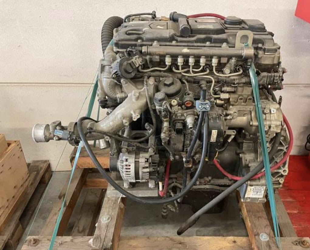 Silnik Mercedes OM934LA OM934 części - Двигатель и запчасти для Грузовиков: фото 4 Silnik Mercedes OM934LA OM934 części - Двигатель и запчасти для Грузовиков: фото 4