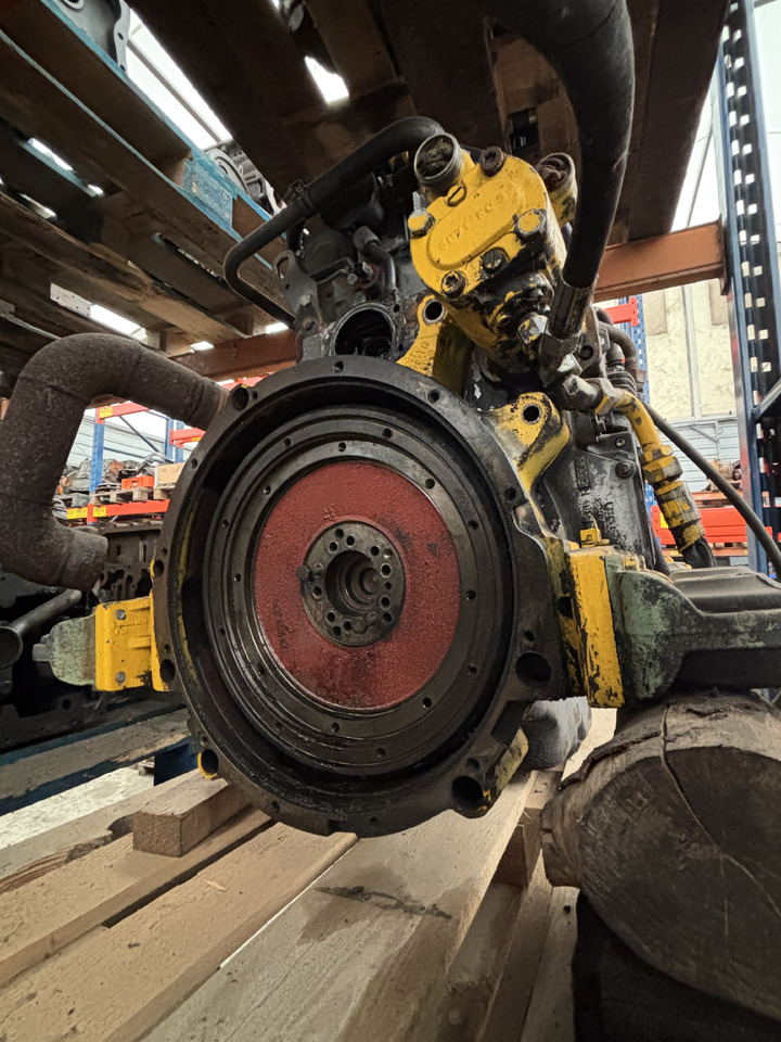 Volvo D5E Deutz TCD2013L42V TCD2013L042V 04209441 VOE20557730 Silnik - Двигатель для Грузовиков: фото 5 Volvo D5E Deutz TCD2013L42V TCD2013L042V 04209441 VOE20557730 Silnik - Двигатель для Грузовиков: фото 5