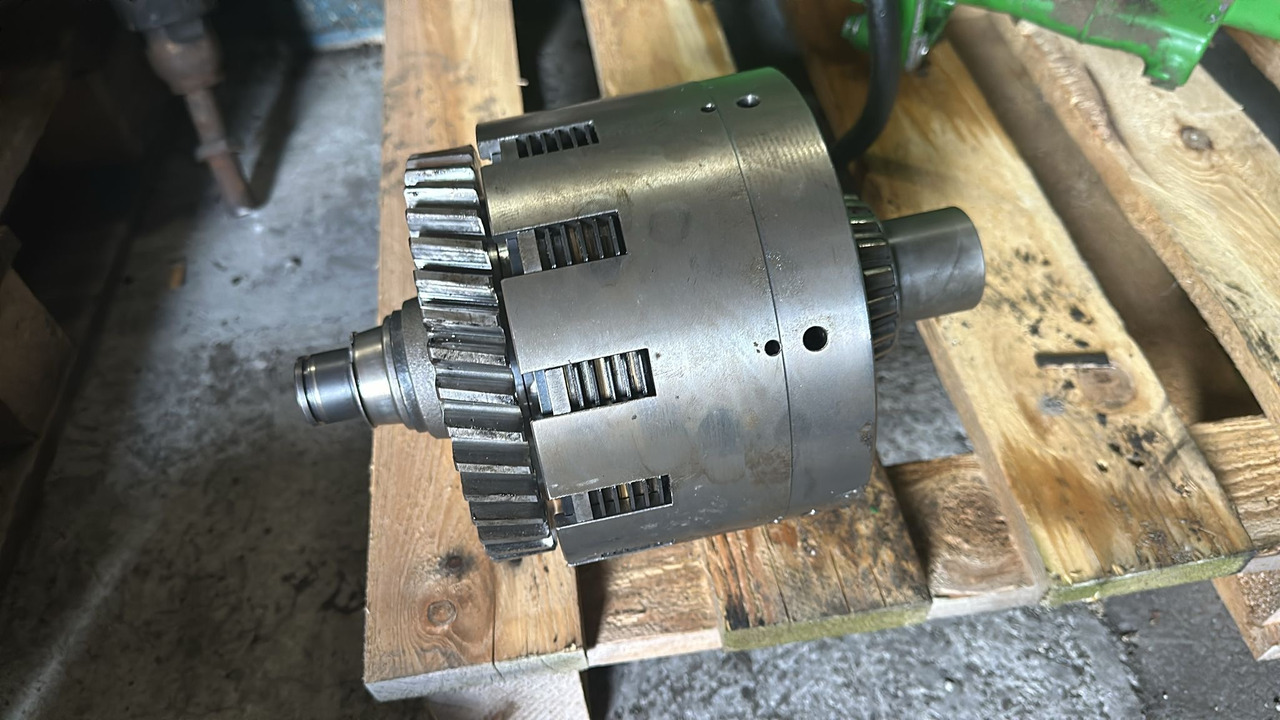 Zetor Forterra - kosz sprzęgła - Сцепление и запчасти: фото 1 Zetor Forterra - kosz sprzęgła - Сцепление и запчасти: фото 1