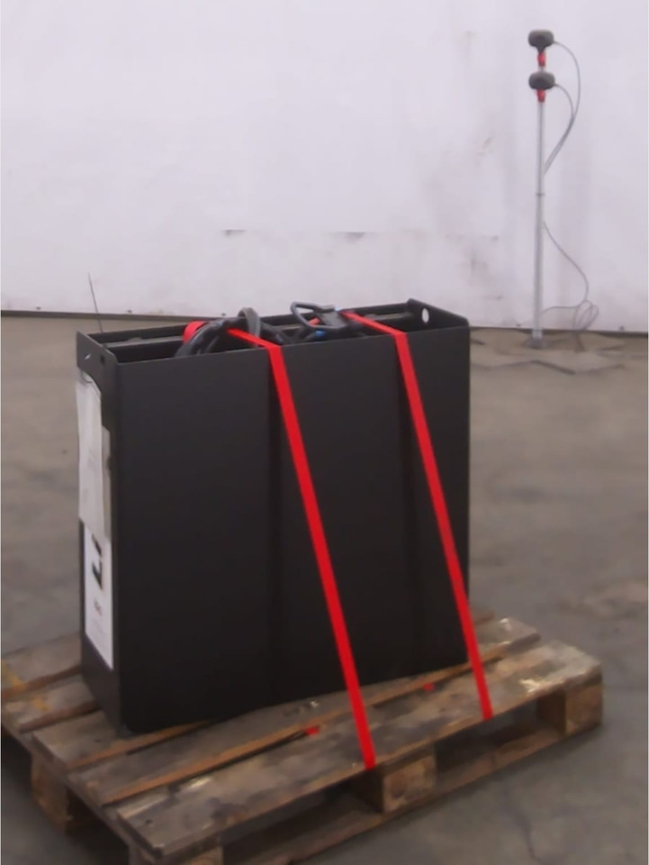 Battery 24V 240Ah - Аккумулятор для Погрузочно-разгрузочной техники: фото 1 Battery 24V 240Ah - Аккумулятор для Погрузочно-разгрузочной техники: фото 1