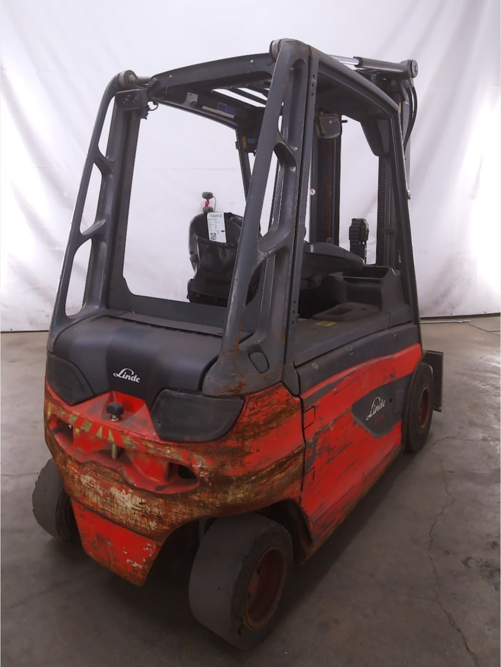 Linde E25 - Электропогрузчик: фото 3 Linde E25 - Электропогрузчик: фото 3