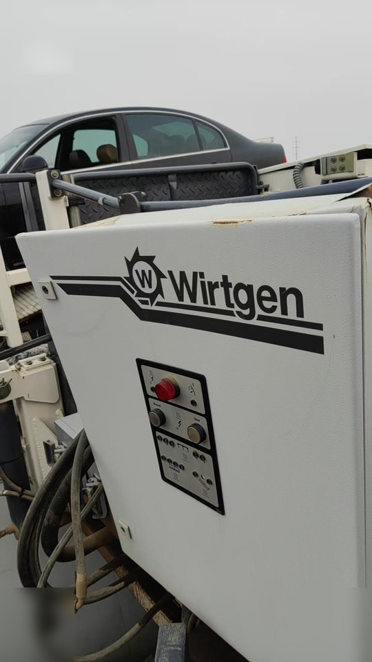 2006 WIRTGEN RX4500 - Стабилизатор грунта: фото 1 2006 WIRTGEN RX4500 - Стабилизатор грунта: фото 1