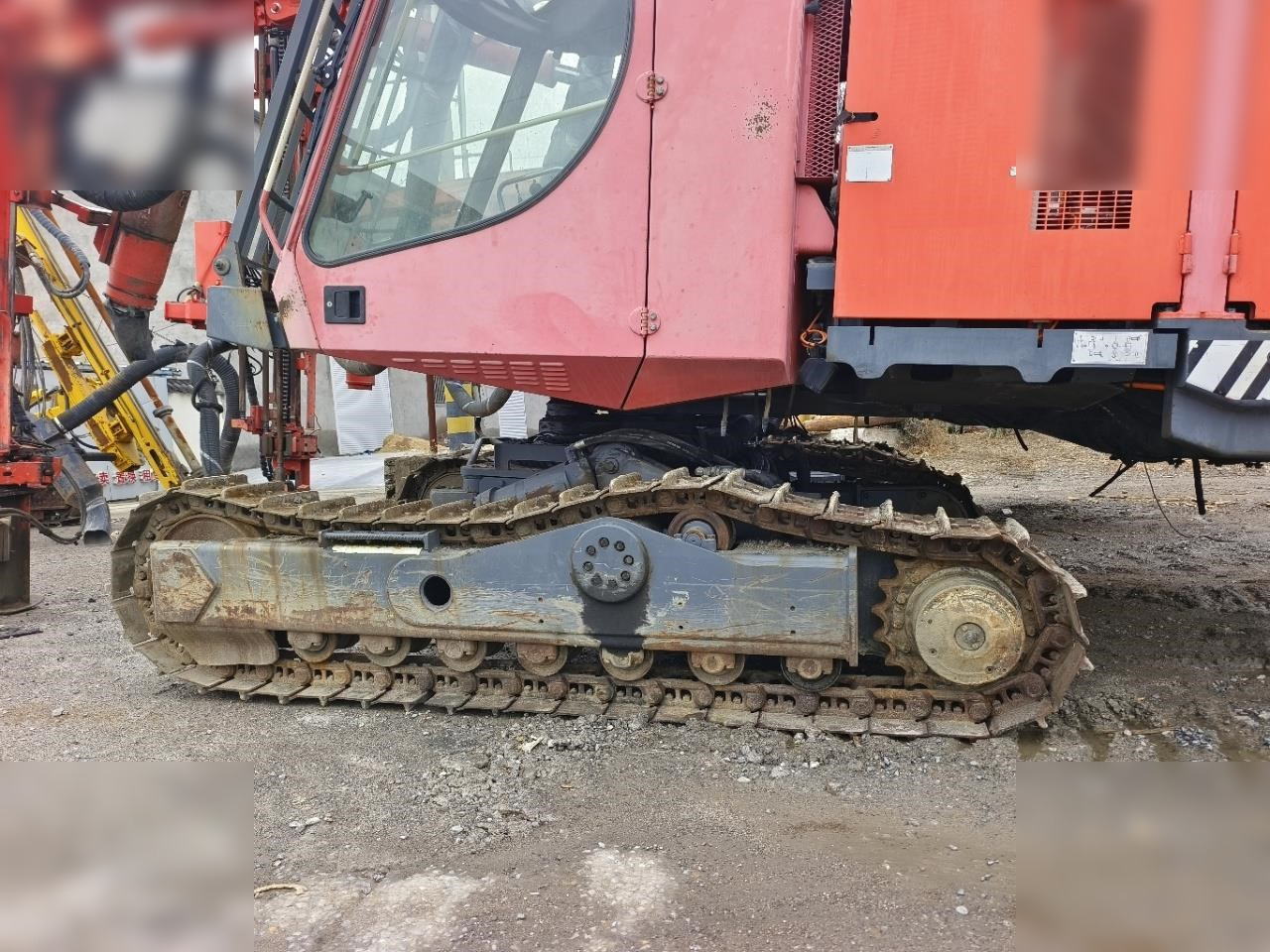 2011 SANDVIK DX800 - Буровая машина: фото 3 2011 SANDVIK DX800 - Буровая машина: фото 3