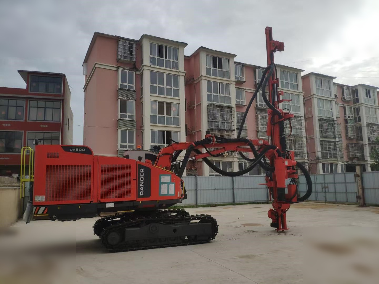 2022 SANDVIK DX800 - Буровая машина: фото 2 2022 SANDVIK DX800 - Буровая машина: фото 2