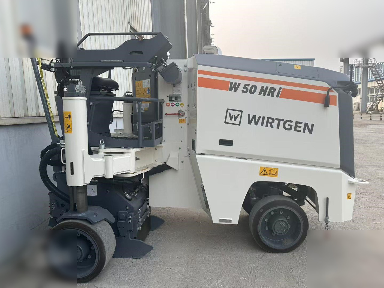 2023 WIRTGEN W50HRI - Дорожная фреза: фото 1 2023 WIRTGEN W50HRI - Дорожная фреза: фото 1