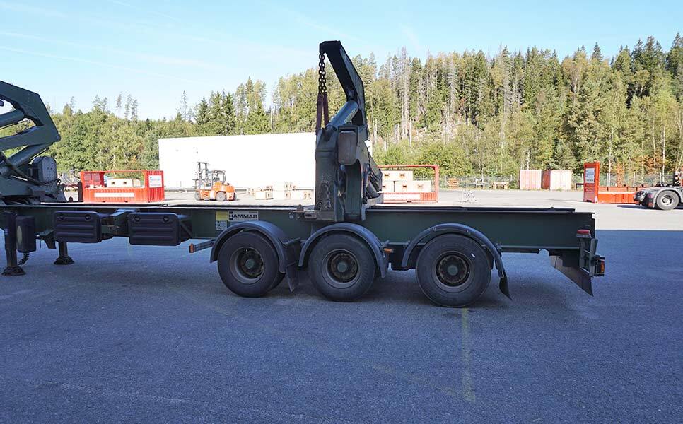 Hammar 195 S, Sideloader, 33 tonnes SWL (20'-40') - Полуприцеп-контейнеровоз/ Сменный кузов: фото 5 Hammar 195 S, Sideloader, 33 tonnes SWL (20'-40') - Полуприцеп-контейнеровоз/ Сменный кузов: фото 5