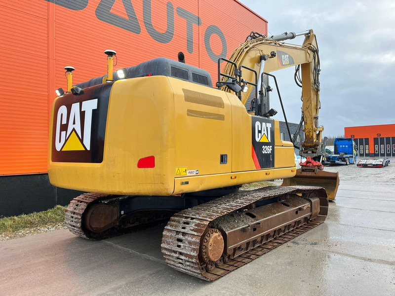 Гусеничный экскаватор Caterpillar 326 FL 3D / ROTOTILT / AC / CENTRAL LUBRICATION / AUXILIARY HEATER: фото 6