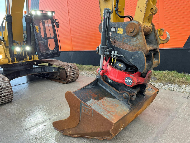 Гусеничный экскаватор Caterpillar 326 FL 3D / ROTOTILT / AC / CENTRAL LUBRICATION / AUXILIARY HEATER: фото 11