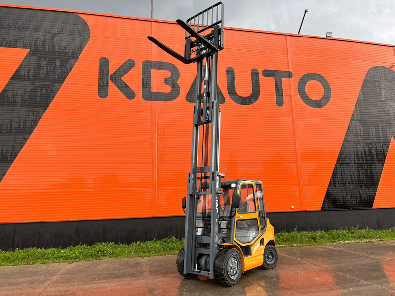 Jac CPCD 35 J NEW ! / RATED CAPACITY 3500 kg / LIFTING HEIGHT 4800 mm - Дизельный погрузчик: фото 1 Jac CPCD 35 J NEW ! / RATED CAPACITY 3500 kg / LIFTING HEIGHT 4800 mm - Дизельный погрузчик: фото 1