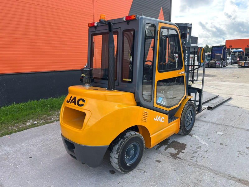 Дизельный погрузчик Jac CPCD 35 J RATED CAPACITY 3500 kg / LIFTING HEIGHT 4800 mm: фото 5