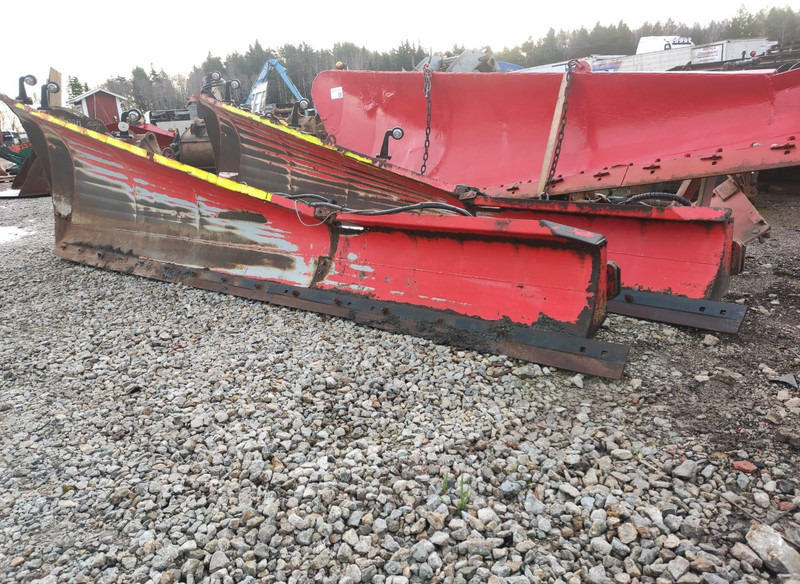 Mählers SP14/45B SIDE WING PLOW / KÜLJE SAHK - Снегоуборочная машина: фото 1 Mählers SP14/45B SIDE WING PLOW / KÜLJE SAHK - Снегоуборочная машина: фото 1