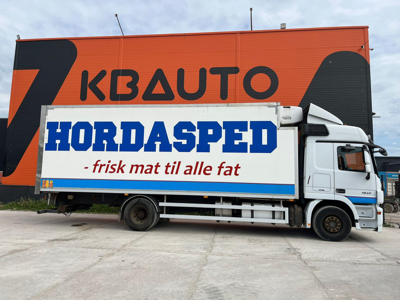 Mercedes-Benz Actros 1832 4x2 SUPRA 850 Mt / BOX L=8226 mm - Рефрижератор: фото 5 Mercedes-Benz Actros 1832 4x2 SUPRA 850 Mt / BOX L=8226 mm - Рефрижератор: фото 5