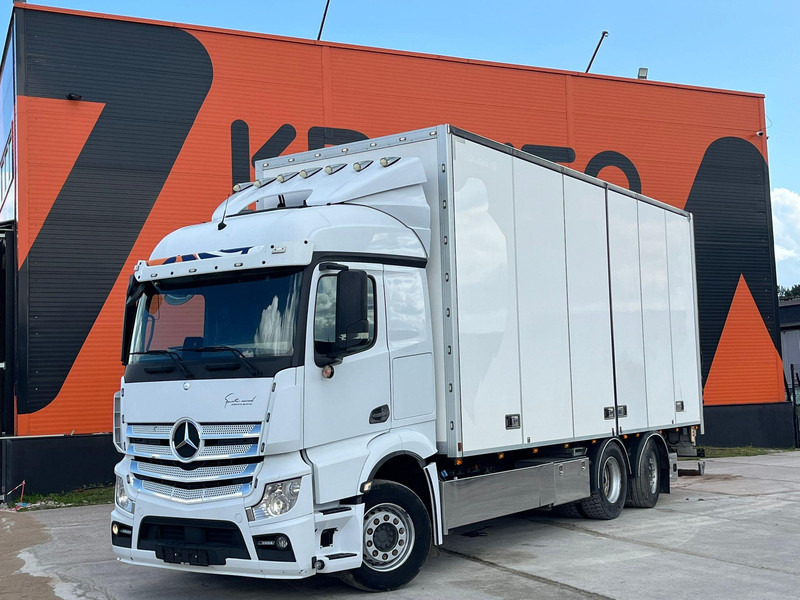 Mercedes-Benz Actros 6x2*4 BOX L=7401mm - Грузовик с закрытым кузовом: фото 1 Mercedes-Benz Actros 6x2*4 BOX L=7401mm - Грузовик с закрытым кузовом: фото 1