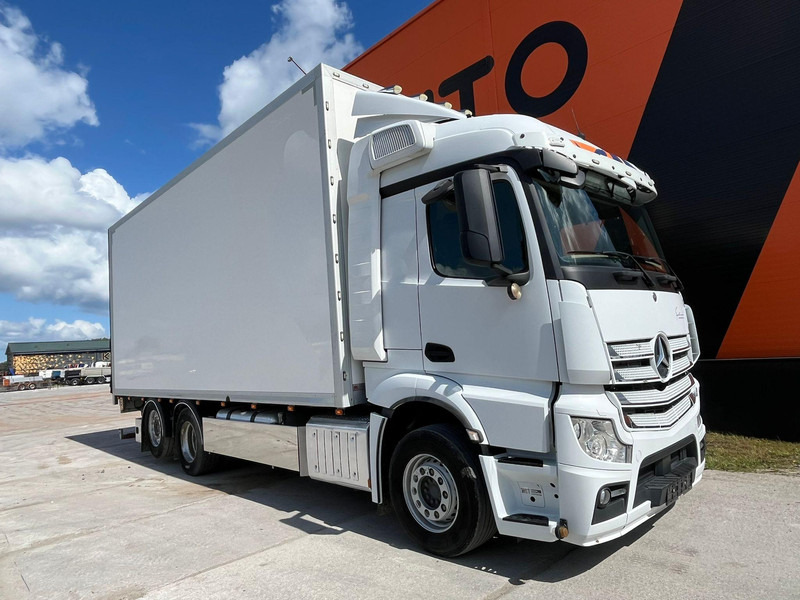 Mercedes-Benz Actros 6x2*4 BOX L=7401mm - Грузовик с закрытым кузовом: фото 4 Mercedes-Benz Actros 6x2*4 BOX L=7401mm - Грузовик с закрытым кузовом: фото 4