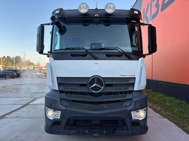 Mercedes-Benz Antos 2545 6x2*4 SUPRA 850 / BOX L=9489 mm / LOW MILEAGE ! - Рефрижератор: фото 2 Mercedes-Benz Antos 2545 6x2*4 SUPRA 850 / BOX L=9489 mm / LOW MILEAGE ! - Рефрижератор: фото 2