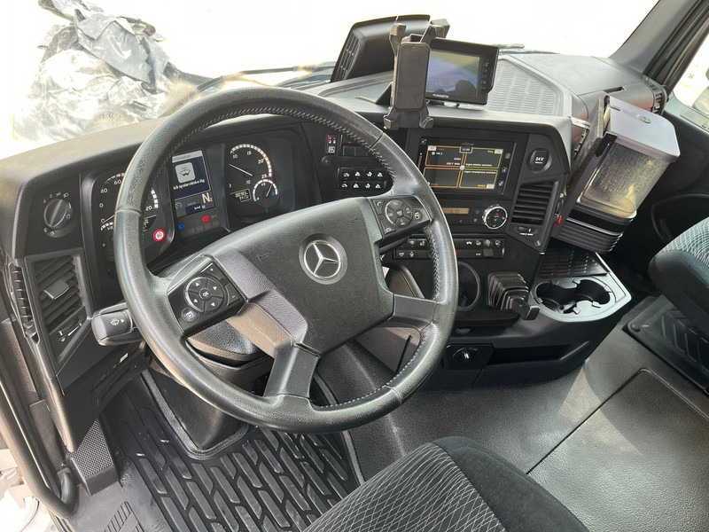 Самосвал Mercedes-Benz Arocs 3253 8x4*4 RETARDER / BOX L=6176 mm: фото 16