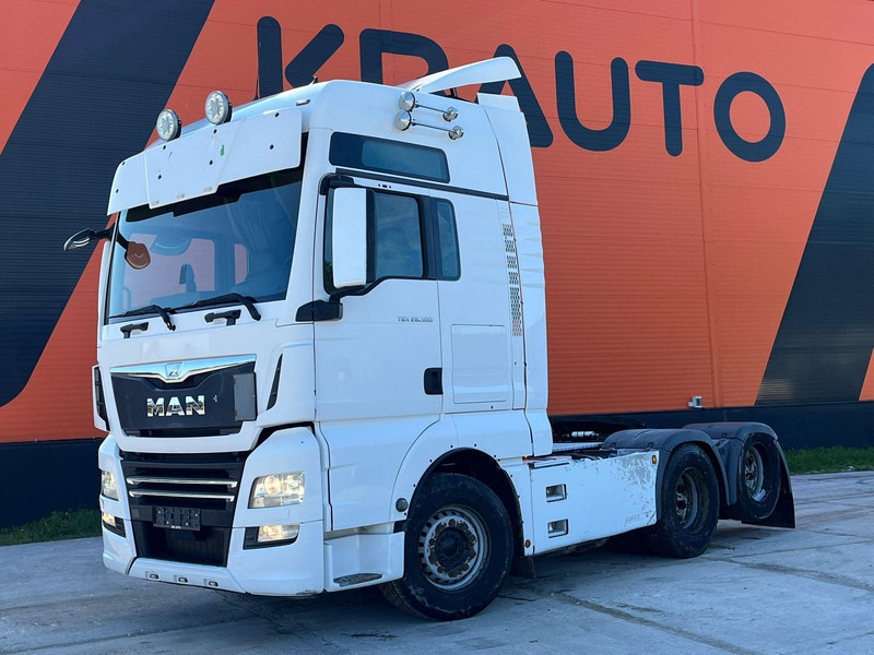 MAN TGX 28.500 6x2 XXL CAB / INTARDER / DOUBLE BOGIE - Тягач: фото 1 MAN TGX 28.500 6x2 XXL CAB / INTARDER / DOUBLE BOGIE - Тягач: фото 1
